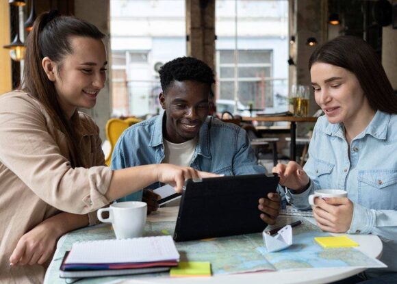 Understanding Google Discover: How to Leverage Its Potential for Your Content in 2024